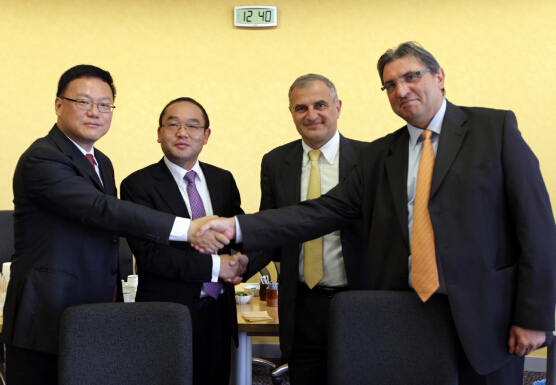 中化國際潘正義董事長拜訪國際知名輪胎企業(yè)...